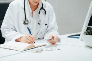How Long Do You Have To File A Medical Malpractice Claim In NJ 300x200