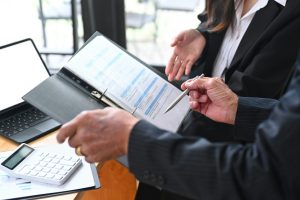 How Insurance Companies Handle Premises Liability Cases In New Jersey 300x200